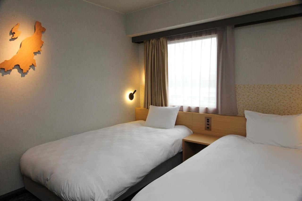 Hotel Global View Niigata Esterno foto