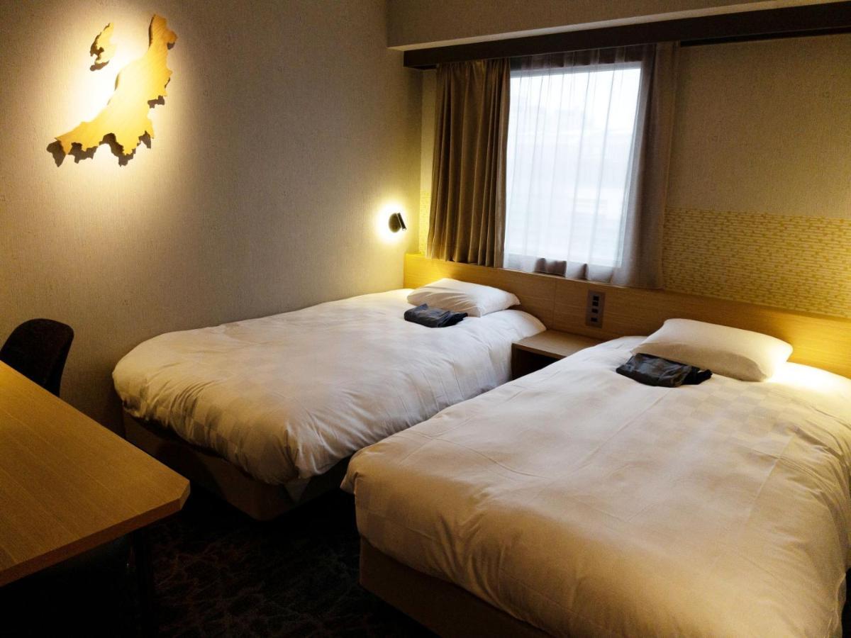 Hotel Global View Niigata Esterno foto