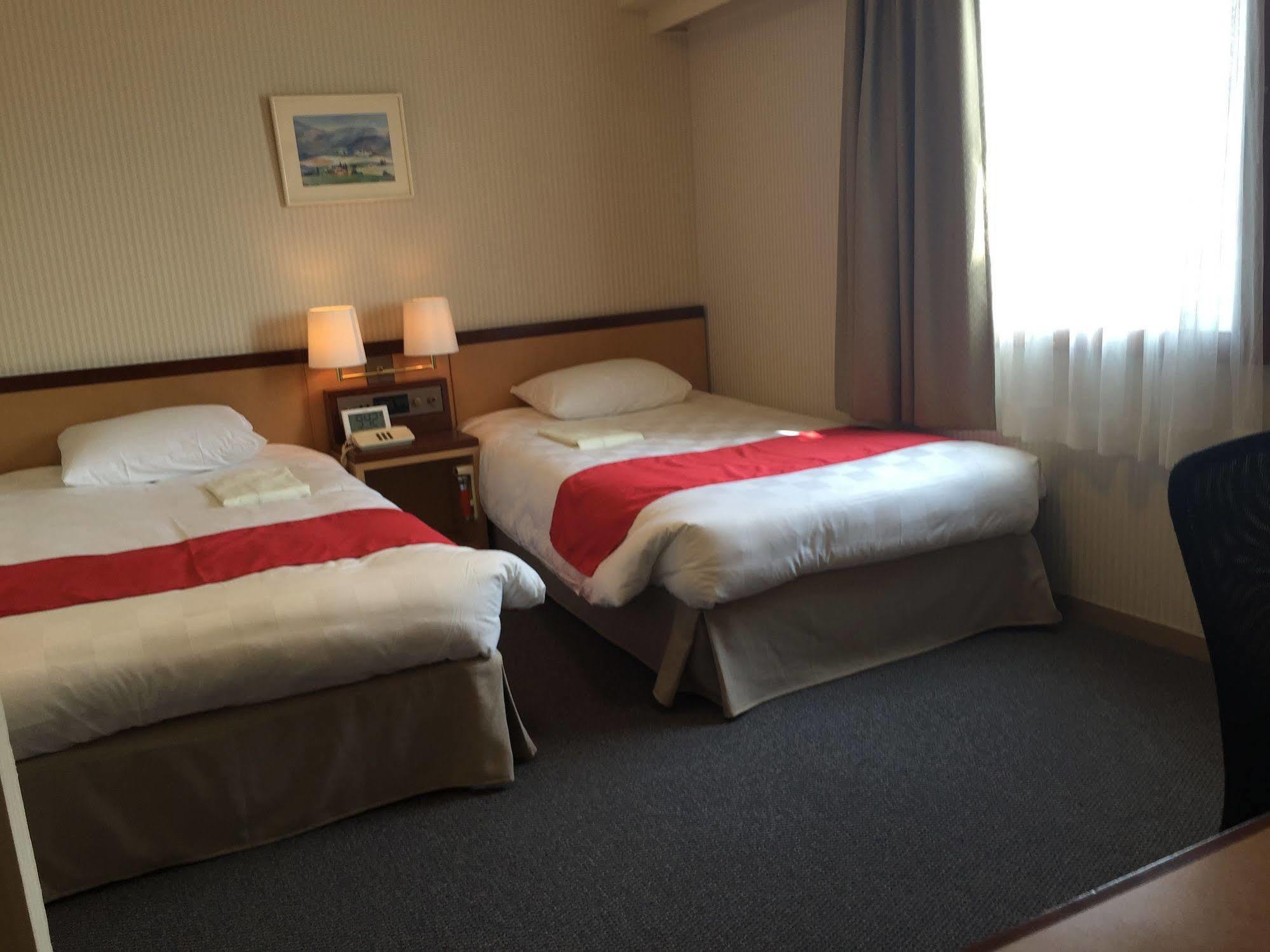 Hotel Global View Niigata Esterno foto